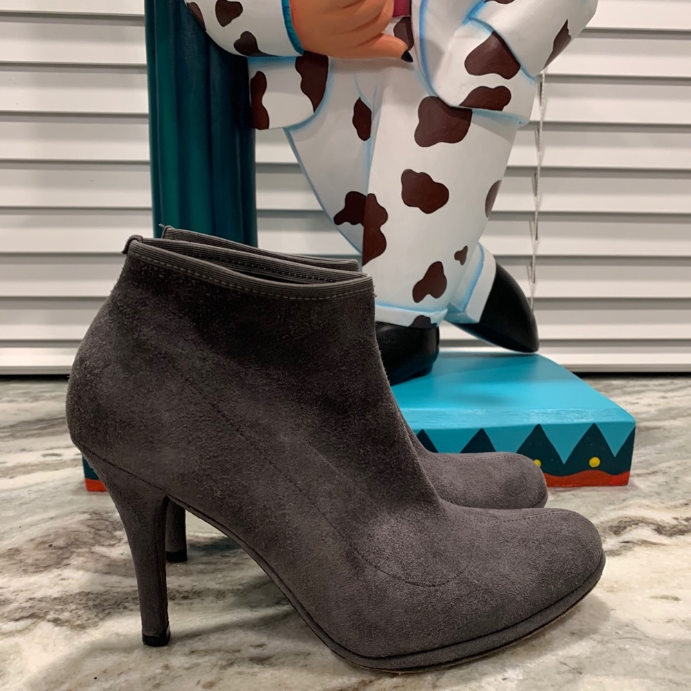 Designer Gray Suede Booties